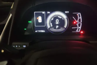 Lexus ES 2018, 111800 км, за 25613 USD - фото 11