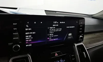 Kia Sorento 2022, 57118 км, за 17190.85 USD - фото 16