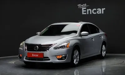 Nissan Altima · 2013 год