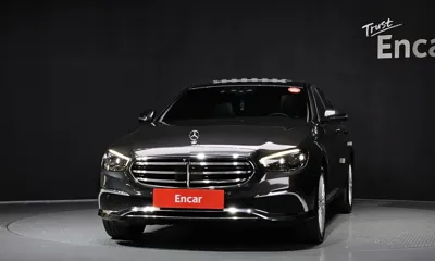 Mercedes-Benz E-Class 2021, 56699 км, за 24632.15 USD