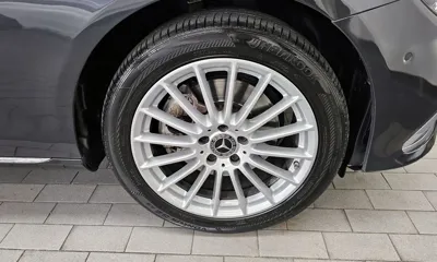 Mercedes-Benz E-Class 2021, 56699 км, за 24632.15 USD