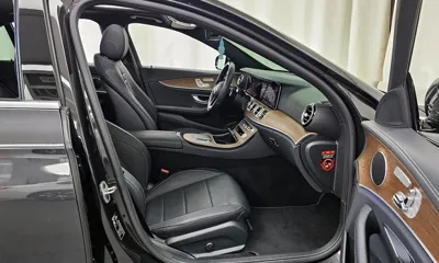 Mercedes-Benz E-Class 2021, 56699 км, за 24632.15 USD - фото 11