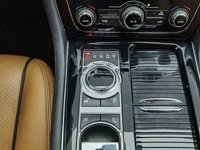 Jaguar XJ 2014, 92400 км, за 10270.55 USD - фото 13