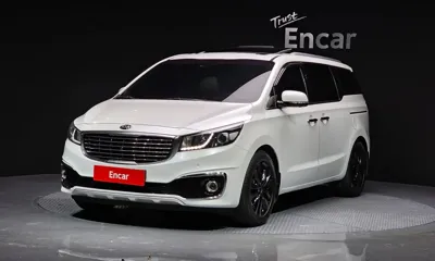 Kia Canival · 2018 год