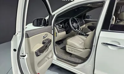 Kia Canival 2018, 161756 км, за 9518.18 USD - фото 11