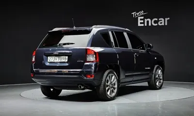 Jeep Compass 2016, 94684 км, за 4266.77 USD