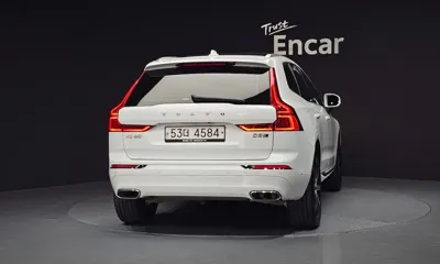 Volvo XC60 2018, 98607 км, за 17915.32 USD