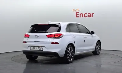 Hyundai i30 2018, 40328 км, за 9584.88 USD