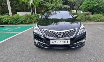 Hyundai Grandeur · 2015 год