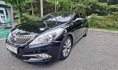 Hyundai Grandeur 2015, 126632 км, за 5662.25 USD