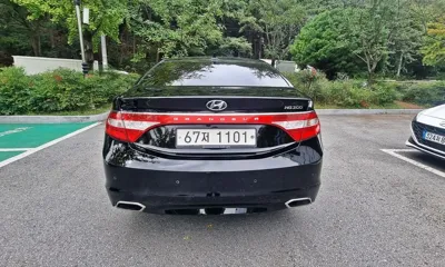Hyundai Grandeur 2015, 126632 км, за 5662.25 USD