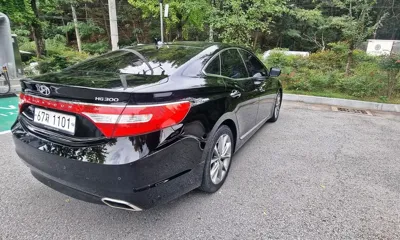 Hyundai Grandeur 2015, 126632 км, за 5662.25 USD