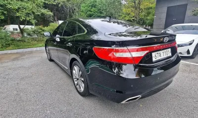 Hyundai Grandeur 2015, 126632 км, за 5662.25 USD - фото 6