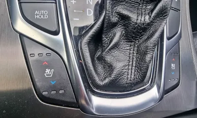 Hyundai Grandeur 2015, 126632 км, за 5662.25 USD - фото 12