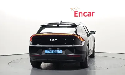 Kia EV6 2023, 311481 км, за 11701.22 USD - фото 4