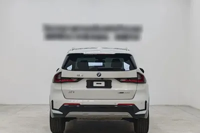 BMW X1 2024, 9000 км, за 29155 USD