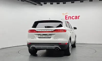 Lincoln MKC 2017, 69973 км, за 7469.6 USD
