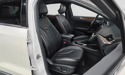 Lincoln MKC 2017, 69973 км, за 7417.62 USD - фото 10