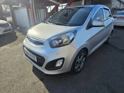 Kia Morning 2012, 68185 км, за 2494.42 USD