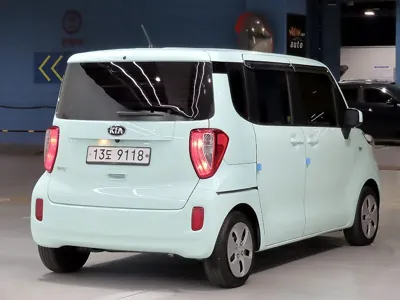 Kia Ray 2014, 96106 км, за 3872.92 USD
