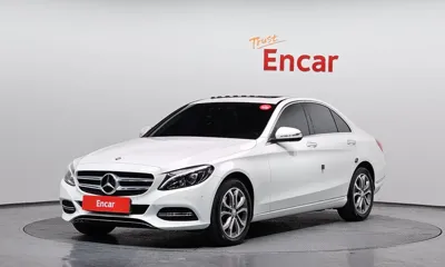 Mercedes-Benz C-Class · 2015 год