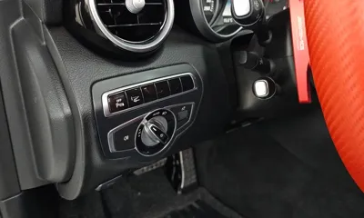Mercedes-Benz C-Class 2015, 89406 км, за 9706.85 USD - фото 19
