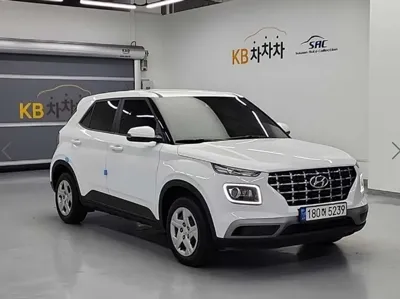 Hyundai Venue 2022, 86737 км, за 9518.18 USD