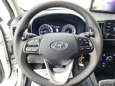 Hyundai Venue 2022, 86737 км, за 9446.26 USD - фото 9