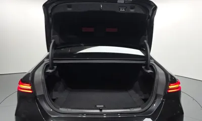 BMW i5 2024, 35595 км, за 39283.41 USD - фото 20