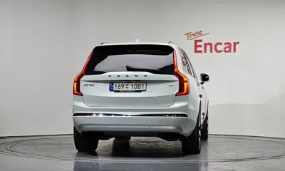 Volvo XC90 2022, 30027 км, за 47417.18 USD