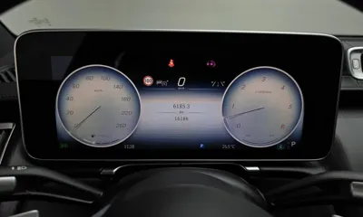 Mercedes-Benz S-Class 2024, 16186 км, за 70940.59 USD - фото 8