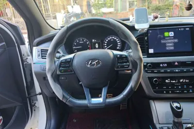 Hyundai Sonata 2015, 70900 км, за 5403 USD - фото 10