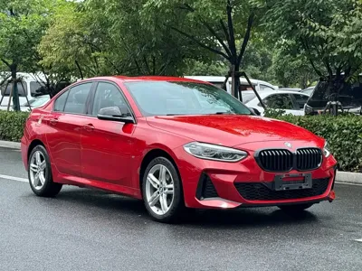 BMW 1 Series 2021, 50000 км, за 10484.07 USD