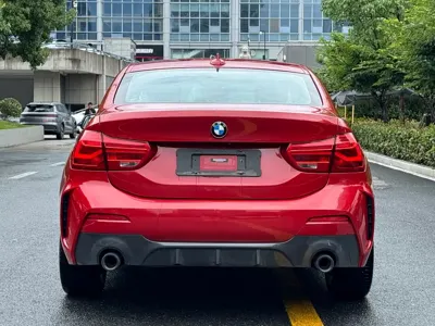 BMW 1 Series 2021, 50000 км, за 10484.07 USD