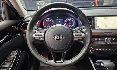 Kia K7 2018, 78159 км, за 10373.31 USD - фото 13