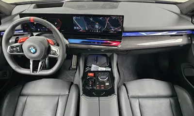 BMW M5 2026, 4057 км, за 132938.91 USD - фото 7