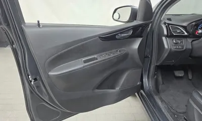 ChevroletGMDaewoo Spark 2022, 29972 км, за 6761.19 USD - фото 24