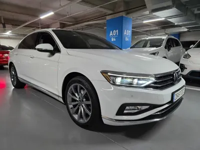 Volkswagen Passat · 2022 год