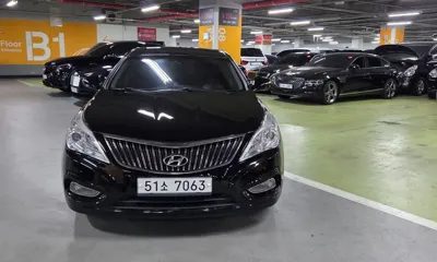 Hyundai Grandeur 2014, 170914 км, за 2459.07 USD