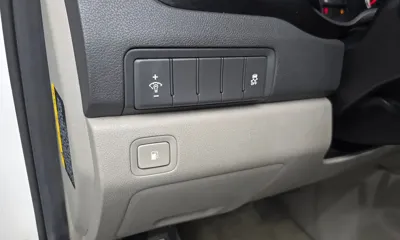 Kia Canival 2018, 88921 км, за 8125.85 USD - фото 31