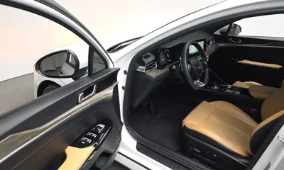 Kia K5 2022, 69043 км, за 12143.89 USD - фото 12
