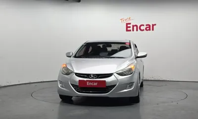 Hyundai Avante 2011, 108663 км, за 2231.85 USD