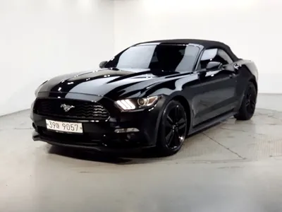Ford Mustang · 2017 год