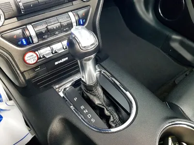 Ford Mustang 2017, 78102 км, за 12295.09 USD - фото 12