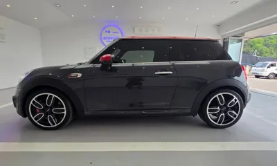 MINI Cooper 2016, 97603 км, за 6892.48 USD