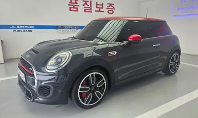 MINI Cooper 2016, 97603 км, за 6892.48 USD - фото 6