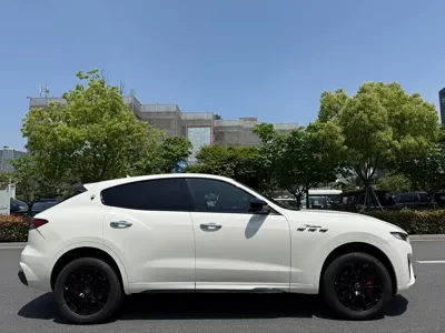 Maserati Levante 2021, 50000 км, за 50764.17 USD - фото 7