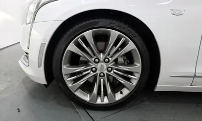 Cadillac CT6 2017, 140079 км, за 12312.71 USD