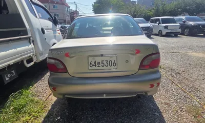 Hyundai Accent 1997, 178374 км, за 1784.77 USD