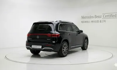 Mercedes-Benz EQB 2025, 27589 км, за 32821.32 USD